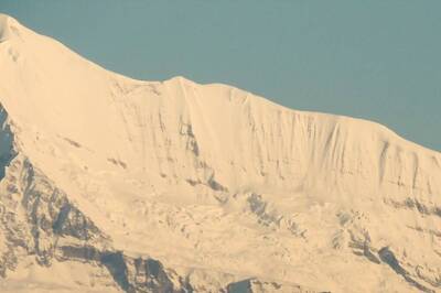 Uttarakhand Authorities Raze 'Illegal' Structure Built by Godman Along Sacred Glacial Lake