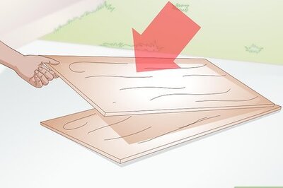 How to Make a Nesting Box for Parakeets