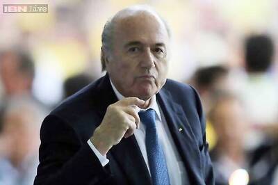 Sepp Blatter joins FIFA election race without naming nominees