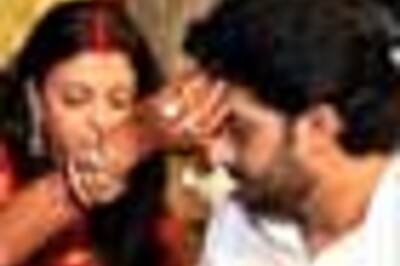 In Pics: Ash-Abhi get blessed