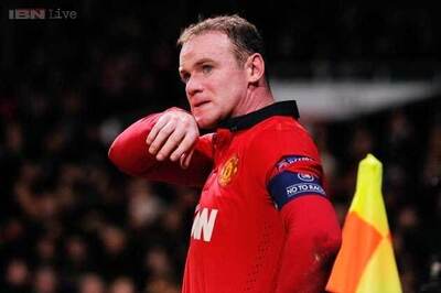 Wayne Rooney faces late fitness test for West Ham game