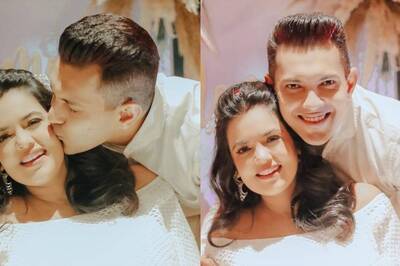 Aditya Narayan Plants Kiss on Pregnant Wife Shweta Agarwal's Cheek in Viral Pics from Her Baby Shower