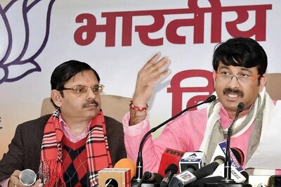 Manoj Tiwari Writes to Rajnath, Says 'Y' Category Security 'Not Enough'