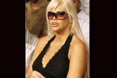 Key hearing set in Anna Nicole Smith death case