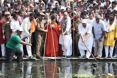 Modi to launch 'Swachh Bharat' campaign on Thursday; schools, government offices gear up for event