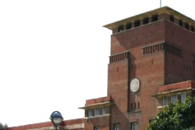 DU to Launch Two Separate Portals for Admissions to UG, PG Programmes