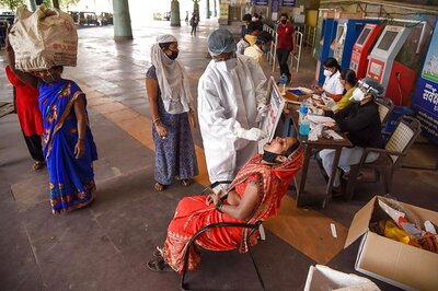 Mumbai's Daily Covid Cases Cross 3,000-mark, CM Uddhav Says Lockdown is an Option