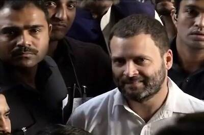 Rahul Gandhi Joins Queue Outside SBI Branch to Exchange Rs 4,000