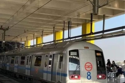 Delhi Metro: Special 4 AM Service for Parade-Goers with Exclusive Coupons on January 26
