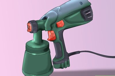 How to Use a Paint Spray Machine