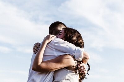 5 Easy Ways To Strengthen Self-Connection And Relationships; Expert Weighs In