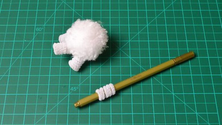 How to Make a Pom‐Pom Polar Bear