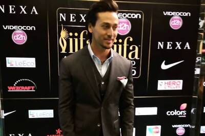 Tiger Shroff Imitates Michael Jackson in the First Look of Munna Michael