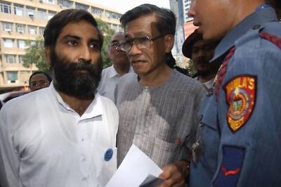 HC Quashes Sacking of Magsaysay Awardee Sandeep Pandey From BHU