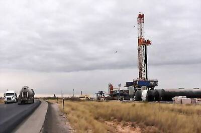 U.S. Shale Producers Race For Federal Permits Ahead Of Presidential Election