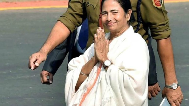On Kejriwal's Win, Didi Says Only Those Who Deliver on Promises are Rewarded; Has a Message for BJP