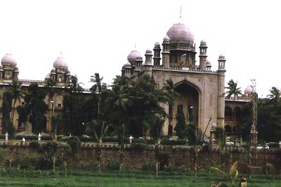 Telangana HC to Decide TSRTC Fate on November 11, Urges CM KCR to Hold Talks with Striking Employees