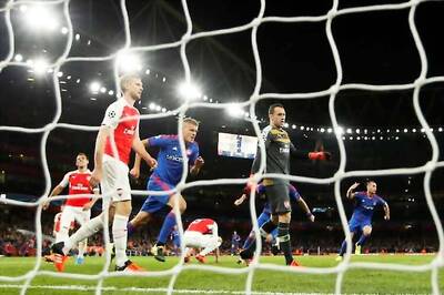 Arsenal's Champions League hopes hit by Olympiakos defeat