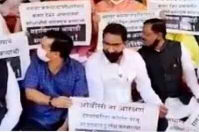 ‘Meow, Meow, Meow’, Shouts BJP MLA Nitesh Rane As Aaditya Thackeray Enters Maha Assembly | WATCH