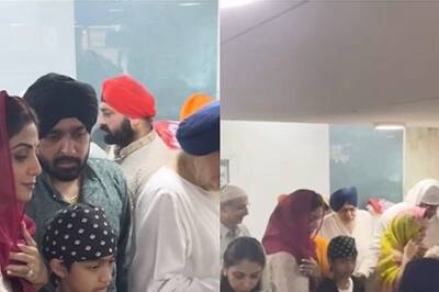Shilpa Shetty, Son Viaan Raj Kundra Spotted Doing Seva at Gurudwara on Gurupurab; Video Goes Viral