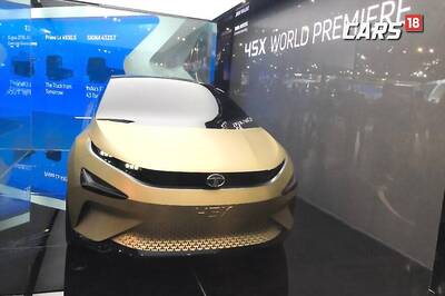 Tata H5X SUV and 45X Premium Hatchback First Look Video at Auto Expo 2018