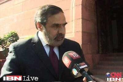 Modi has limited knowledge of economics, says Anand Sharma