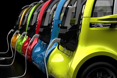 As Pollution Levels Rise Critically, Experts Await Clearer Policy For Electric Vehicles