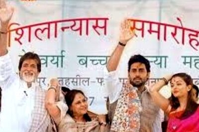 Residents of UP's Barabanki Celebrate Big B’s Birthday, Remind Him of 15-year-old Unfulfilled Promise