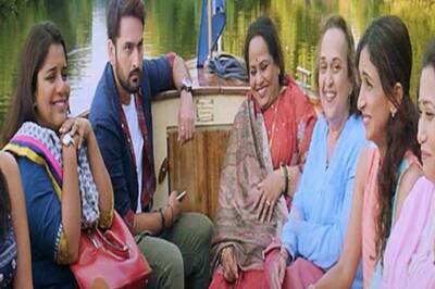 'Maze Gaon' Song From Marathi Film Jhimma is Keeping Fans Hooked