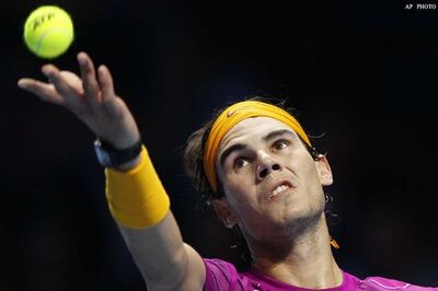 Nadal edges Murray to reach finals