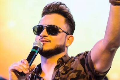 Singer Millind Gaba Creates Ruckus At T-Series Office, Video Viral