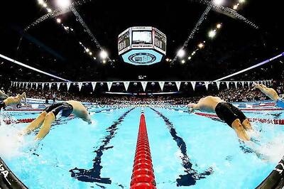 Australia see golden horizon after gloomy year in swimming