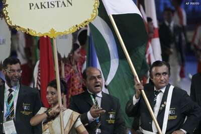 Gilani orders probe into CWG flagbearer row