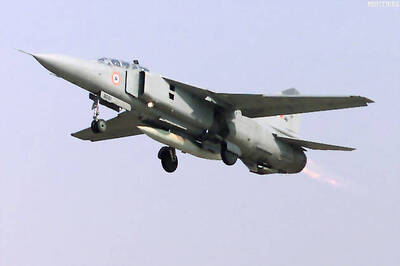 IAF aircraft MiG-27 crashes in Rajasthan, pilot safe