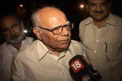 Jethmalani says he is too busy to reply to BJP's notice