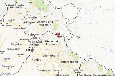 Himachal Pradesh: 10 Kishtwar pilgrims die in road mishap