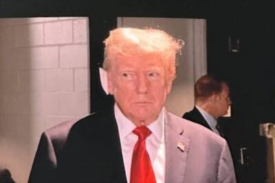 Donald Trump's First Public Appearance After Shooting Incident With Bandage on His Ear | Video
