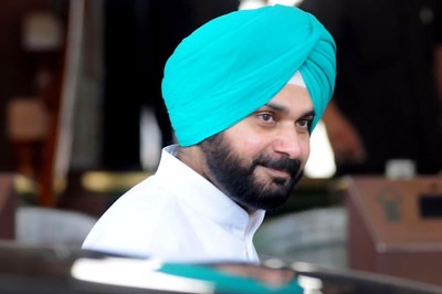 AAP Taken Aback by Sidhu's Move to Float Political Outfit