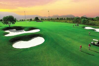 Aamby Valley Auction: Just Two Potential Bidders For Sahara Group's Rs 37k crore Project