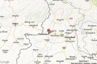 Pakistan: 36 killed, 70 injured in Peshawar car bomb blast