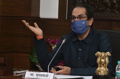 Uddhav Thackeray Reviews Monsoon Preparedness in Mumbai, Directs Officials to Complete all Work by May 31