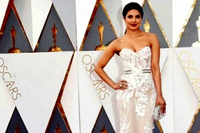 Anupam Kher to Manish Malhotra: Priyanka Chopra's debut Oscar appearance gets thumbs up back home