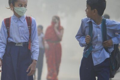 Suffering Without Fault, Adults Are Failing Us: Say School Kids Amid Delhi's Toxic Air Pollution