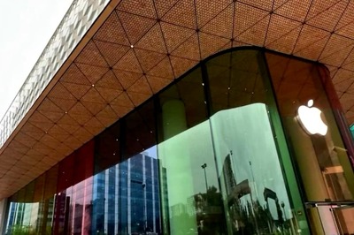 ‘Standing In Queue For 21 Hours': iPhone 16 Buyers Go Crazy At Apple Stores In Mumbai, Delhi