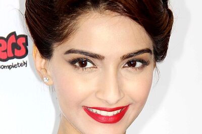 Contrary To Popular Belief, Smiling Makes You Look Older