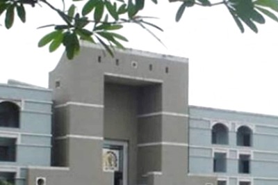 Covid Rise: Gujarat High Court Restricts Entry of People at Premises Starting Tomorrow