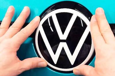 AP Source: VW Plans Brand-name Change To 'Voltswagen' In US