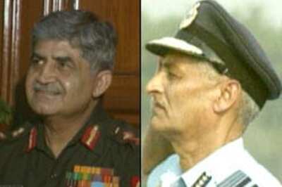 Army, Air chief war grows shriller