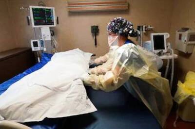 Joe Biden Warns of 'Winter of Death' for Unvaccinated as Omicron Spreads