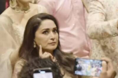 Madhuri Dixit Grooves To Her Iconic Song Choli Ke Piche At Anant Ambani-Radhika Merchant's Wedding